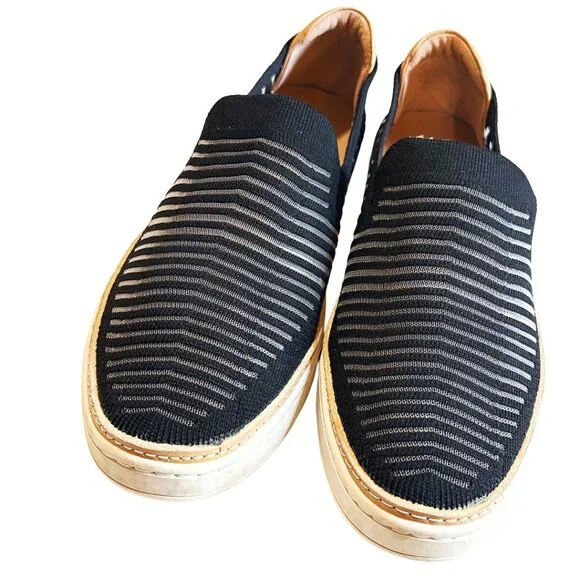 UGG Sammy Breeze Slip On Sneaker Women 8.5 Black Knit Stripe Comfort Casual Shoe - Picture 2 of 15